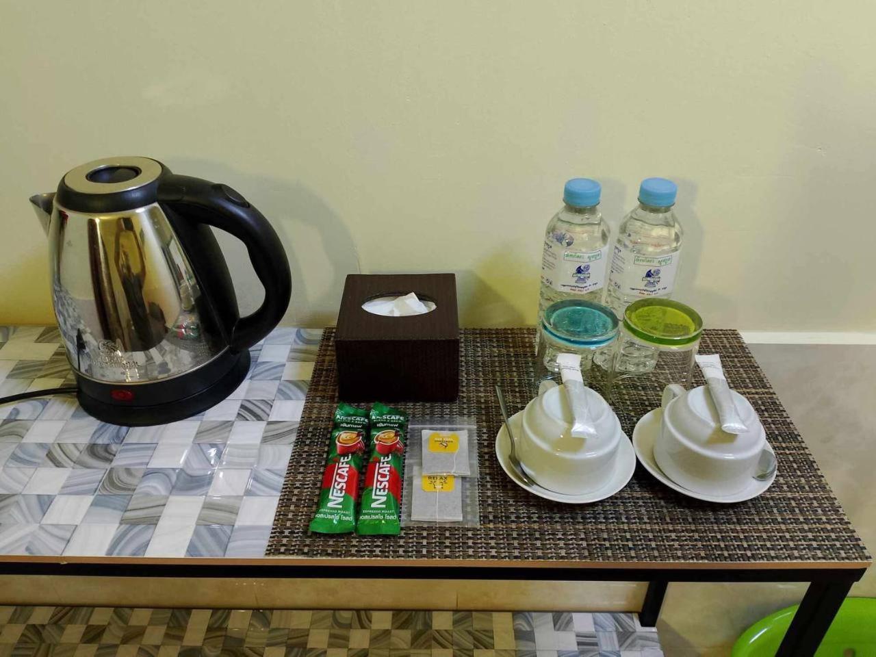 Route 76 Guest House Сенмонором Экстерьер фото